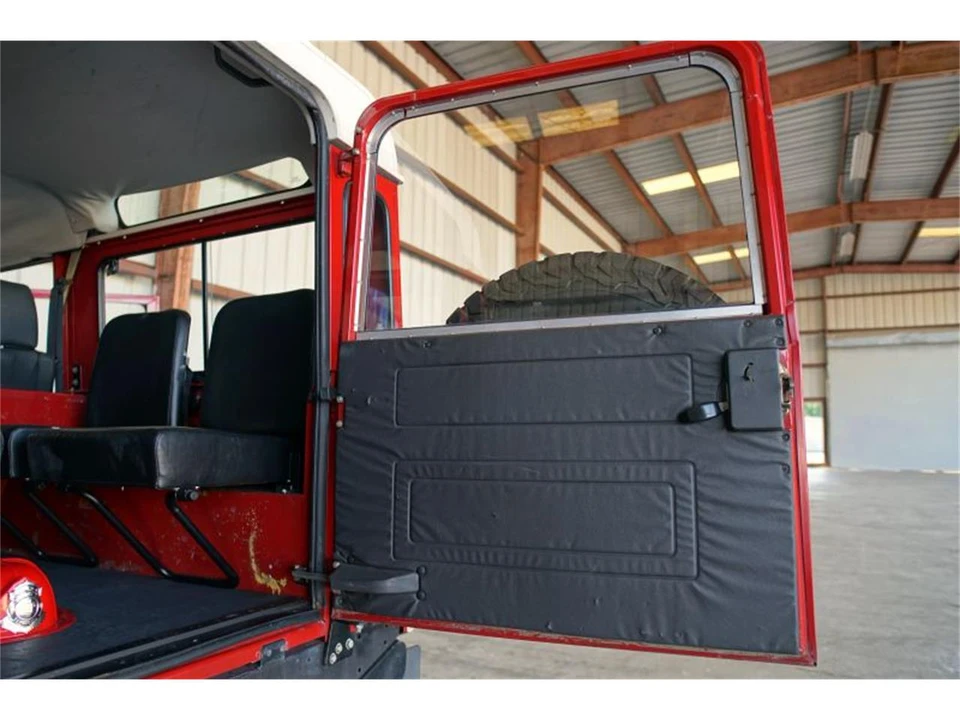 1996 Land Rover Defender - Image 19 of 30