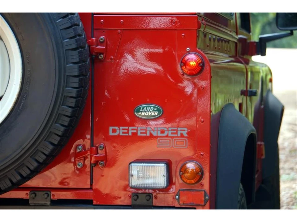 1996 Land Rover Defender - Image 11 of 31
