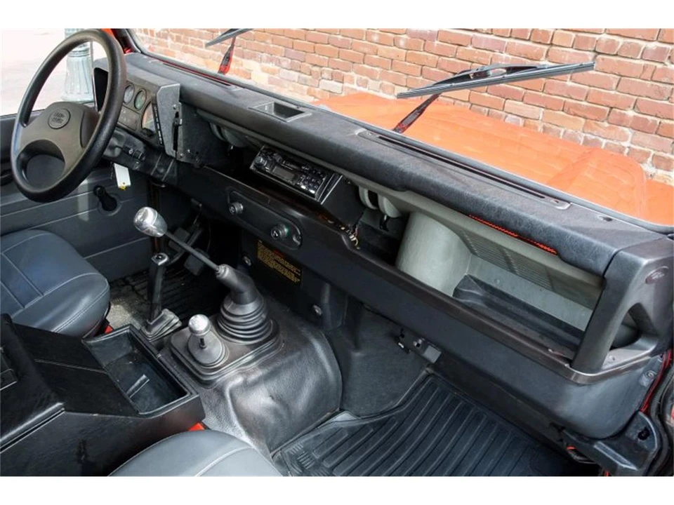 1996 Land Rover Defender - Image 20 of 31