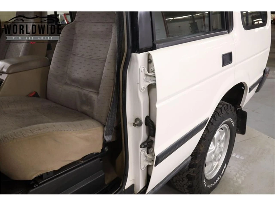 1996 Land Rover Discovery 1st Gen - Image 27 of 31