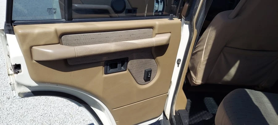 1996 Land Rover Discovery 1st Gen - Image 12 of 20