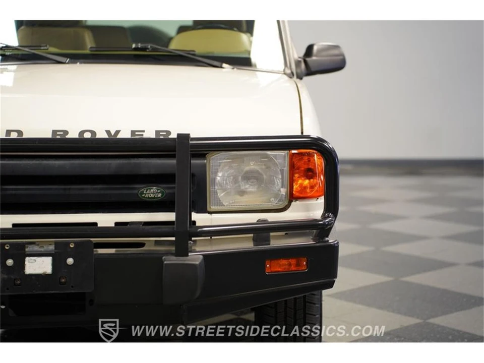 1996 Land Rover Discovery 1st Gen - Image 19 of 31