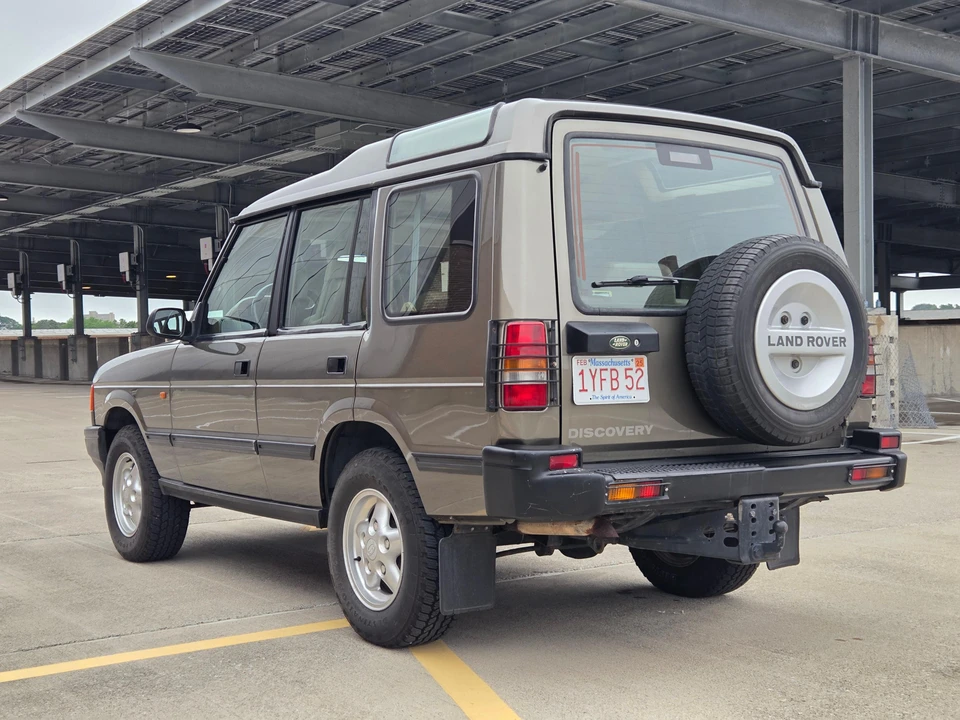 1996 Land Rover Discovery 1st Gen - Image 11 of 31