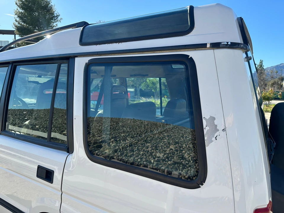 1996 Land Rover Discovery 1st Gen - Image 18 of 31