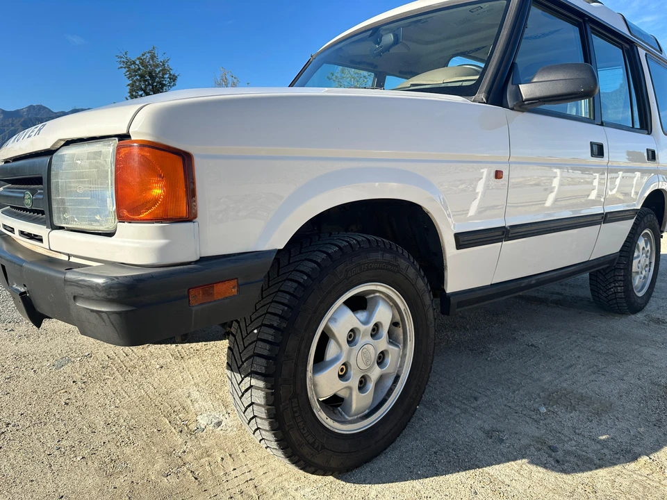 1996 Land Rover Discovery 1st Gen - Image 12 of 31