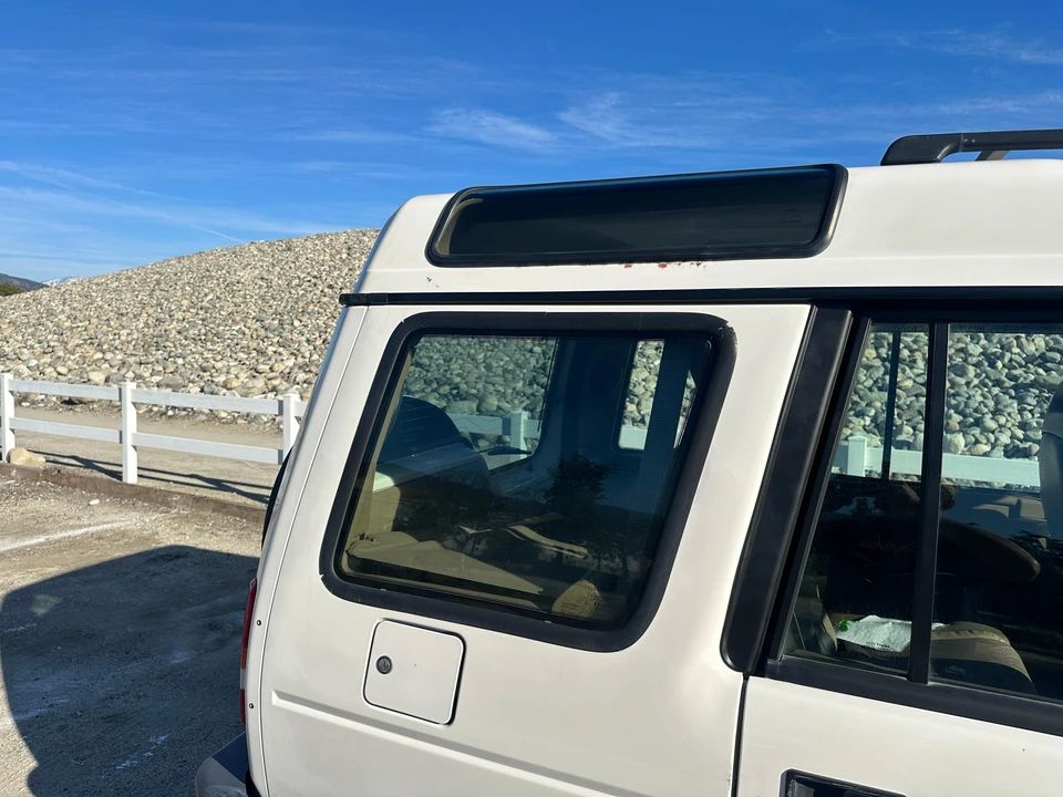 1996 Land Rover Discovery 1st Gen - Image 27 of 31