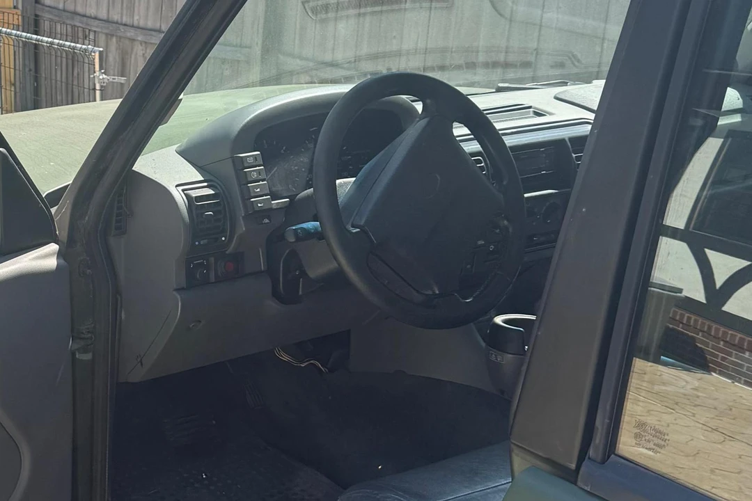1996 Land Rover Discovery 1st Gen - Image 19 of 31