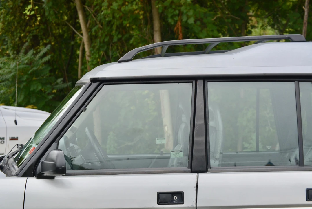 1996 Land Rover Discovery 1st Gen - Image 24 of 31