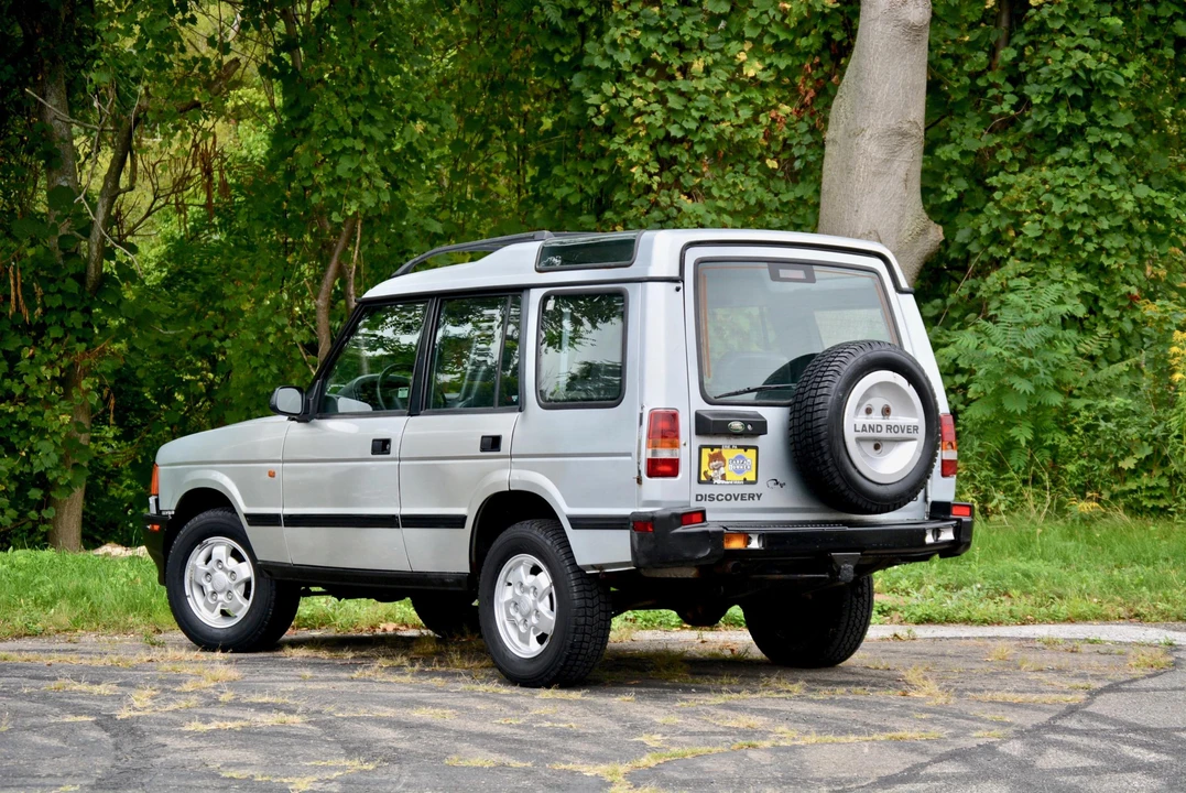 1996 Land Rover Discovery 1st Gen - Image 10 of 31