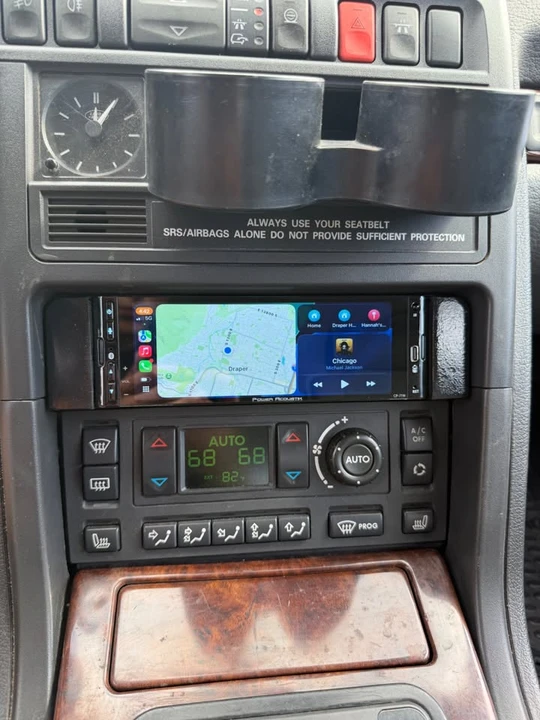 1996 Land Rover Range Rover Classic - Image 12 of 16