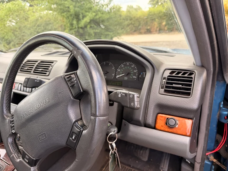 1996 Land Rover Range Rover P38A - Image 11 of 30