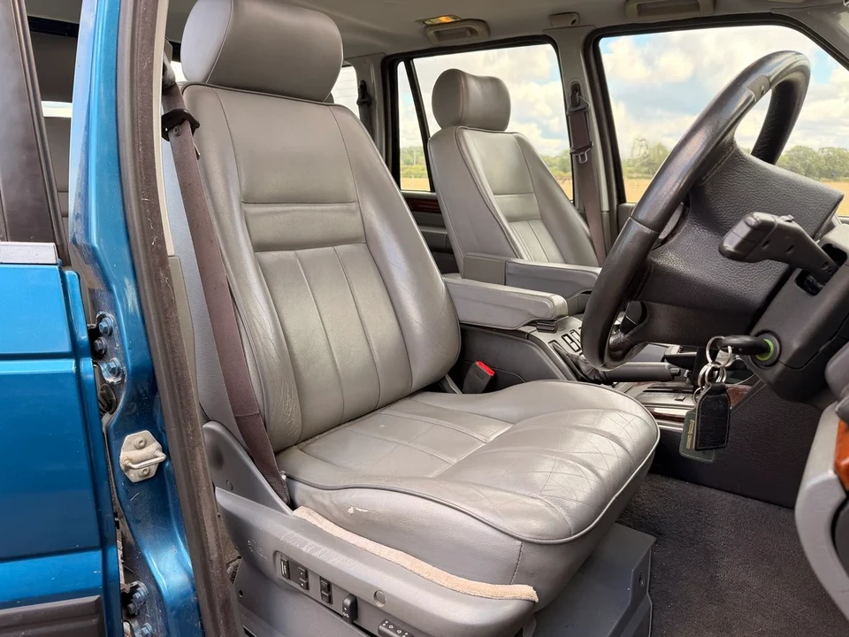 1996 Land Rover Range Rover P38A - Image 17 of 30