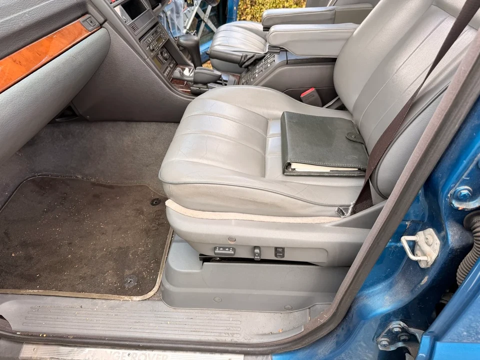 1996 Land Rover Range Rover P38A - Image 23 of 30