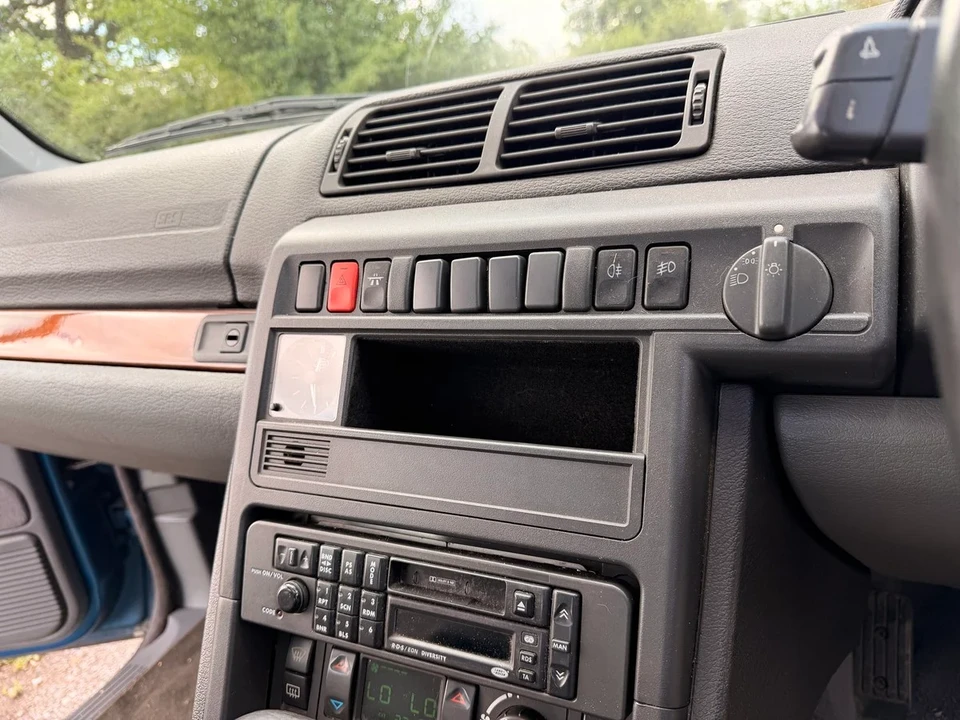 1996 Land Rover Range Rover P38A - Image 19 of 30