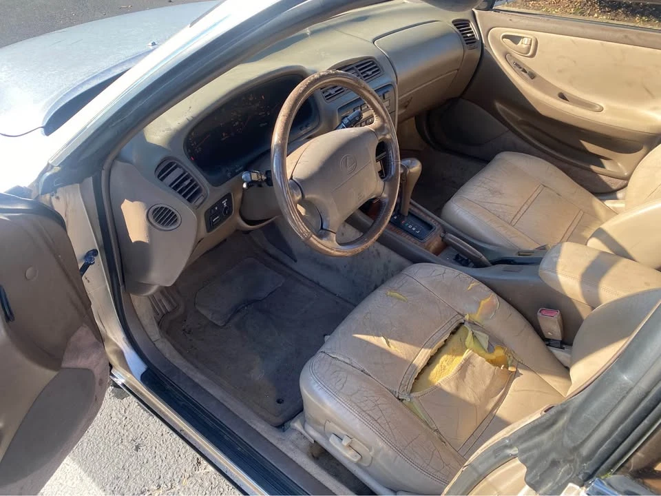 1996 Lexus ES 2nd Gen - Image 11 of 18