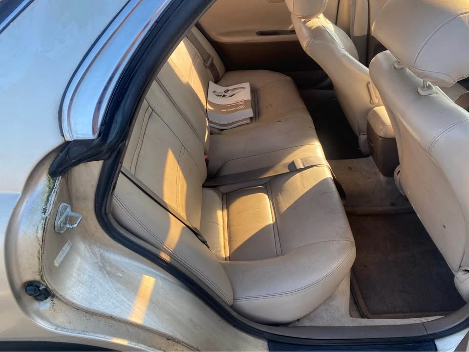 1996 Lexus ES 2nd Gen - Image 15 of 18