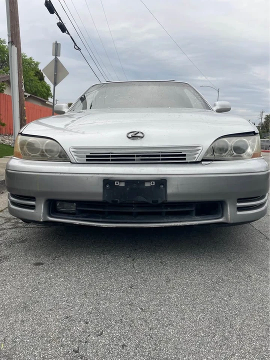 1996 Lexus ES 2nd Gen - Image 5 of 7