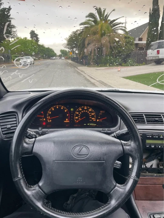 1996 Lexus ES 2nd Gen - Image 7 of 15