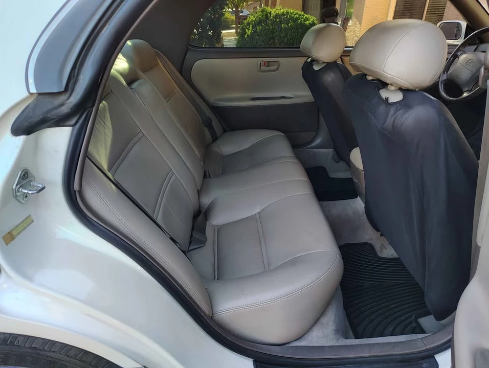 1996 Lexus ES 2nd Gen - Image 11 of 14