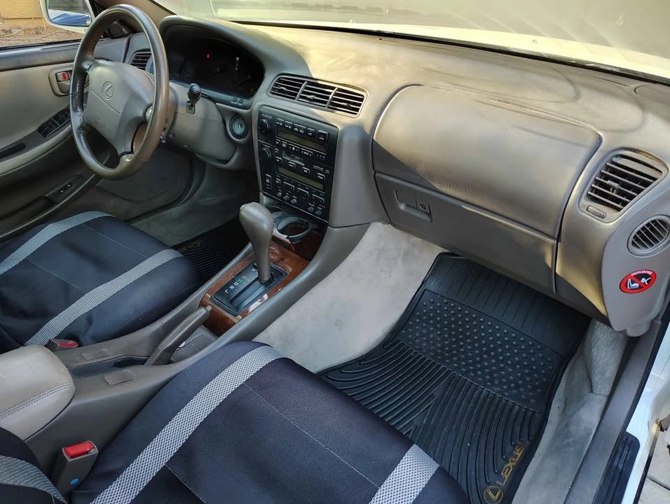 1996 Lexus ES 2nd Gen - Image 9 of 14