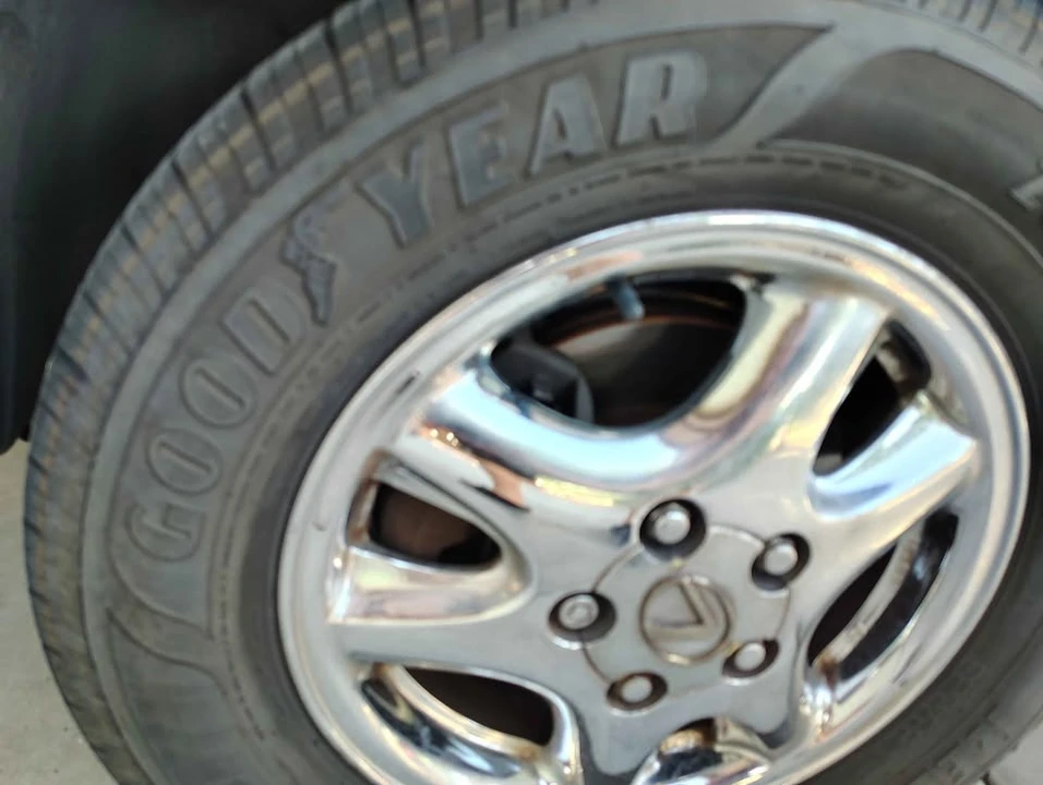 1996 Lexus ES 2nd Gen - Image 7 of 14