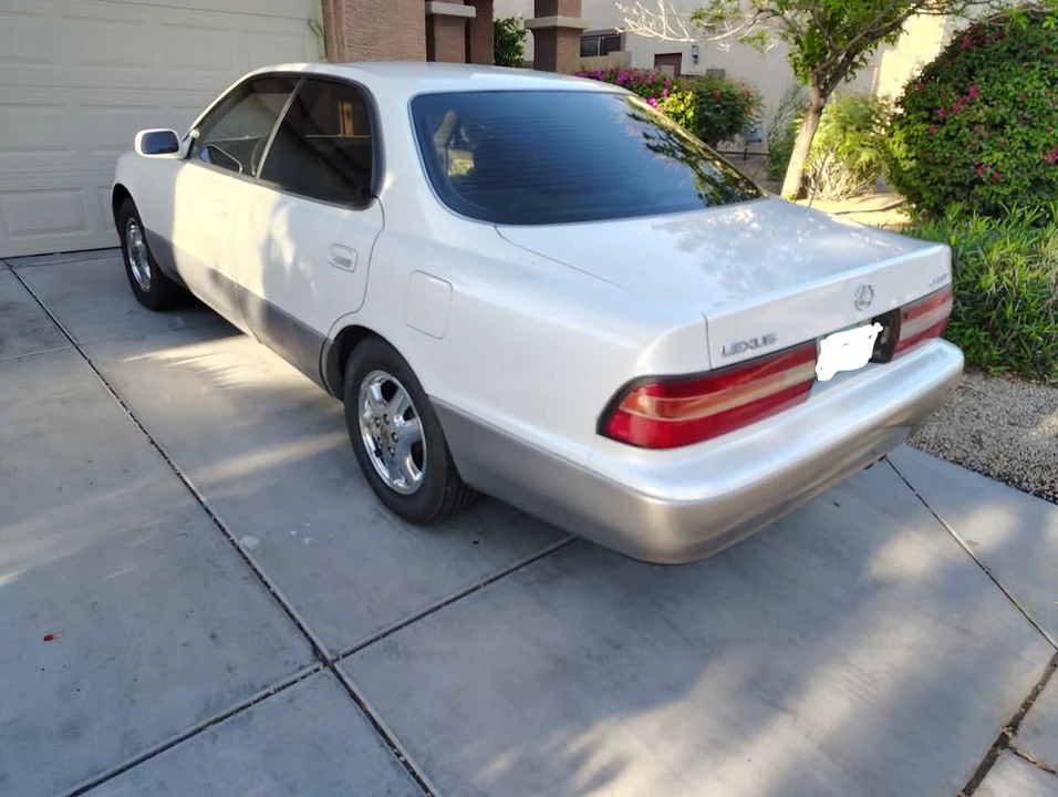 1996 Lexus ES 2nd Gen - Image 3 of 14