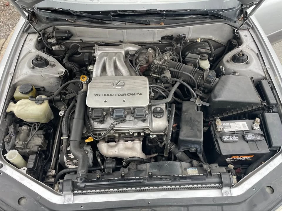 1996 Lexus ES 2nd Gen - Image 9 of 10