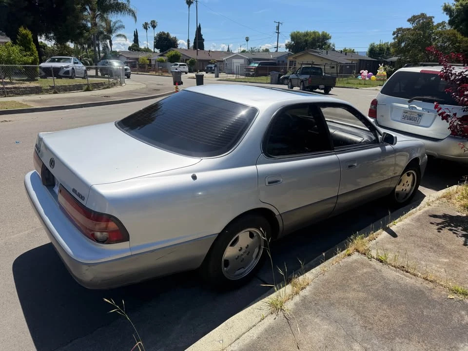 1996 Lexus ES 2nd Gen - Image 7 of 8