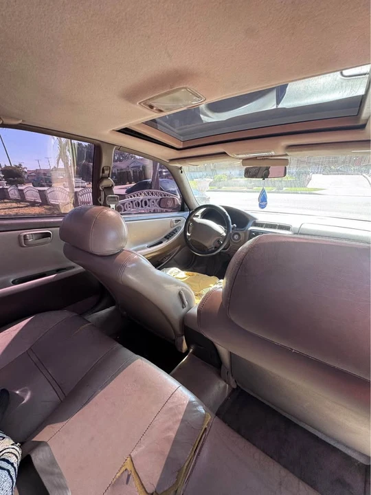 1996 Lexus ES 2nd Gen - Image 3 of 6