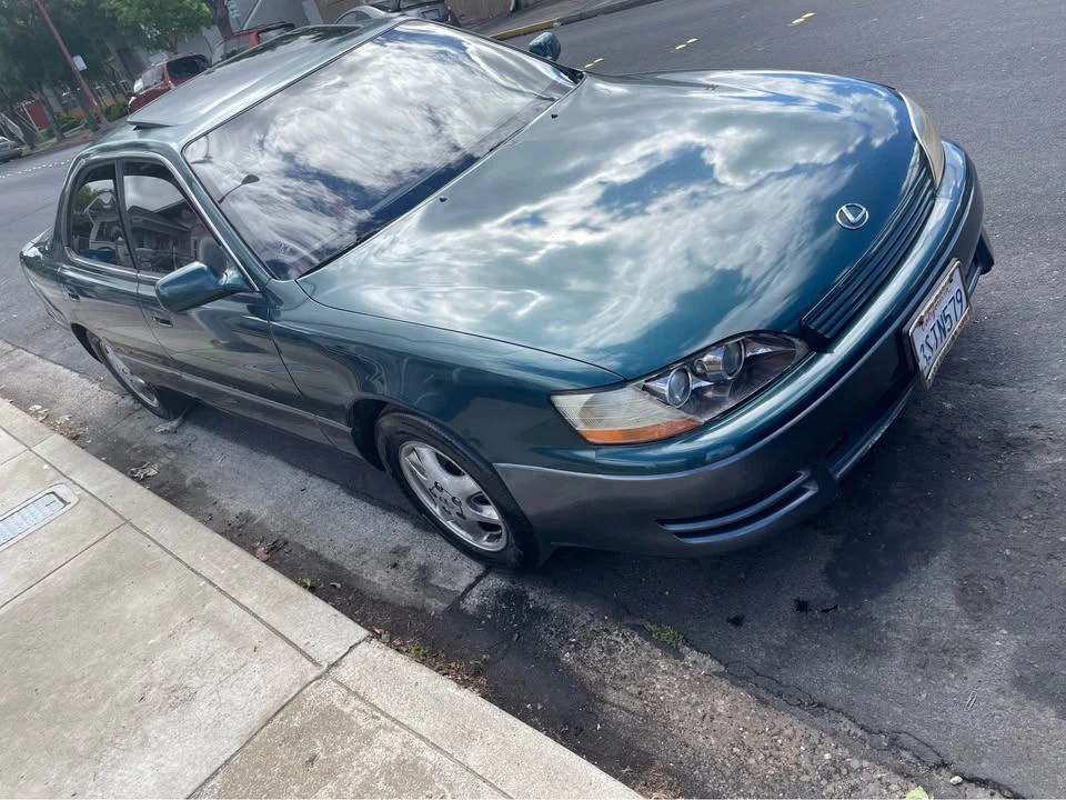 1996 Lexus ES 2nd Gen - Image 2 of 8