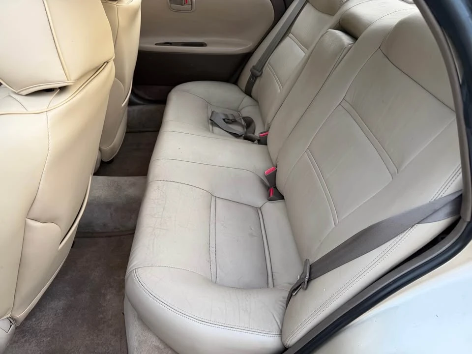 1996 Lexus ES 2nd Gen - Image 9 of 13