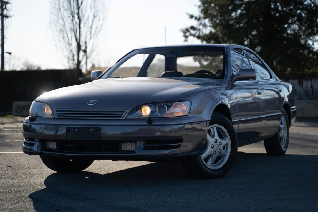 1996 Lexus ES 2nd Gen - Image 3 of 31