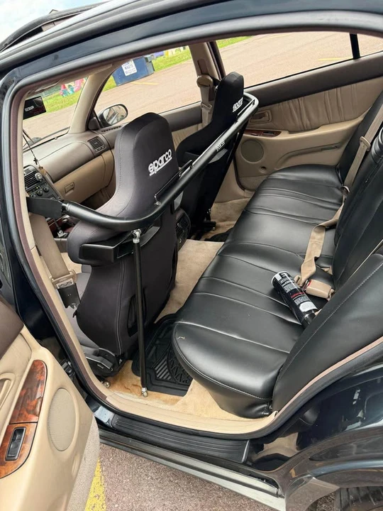 1996 Lexus GS 1st Gen - Image 8 of 11