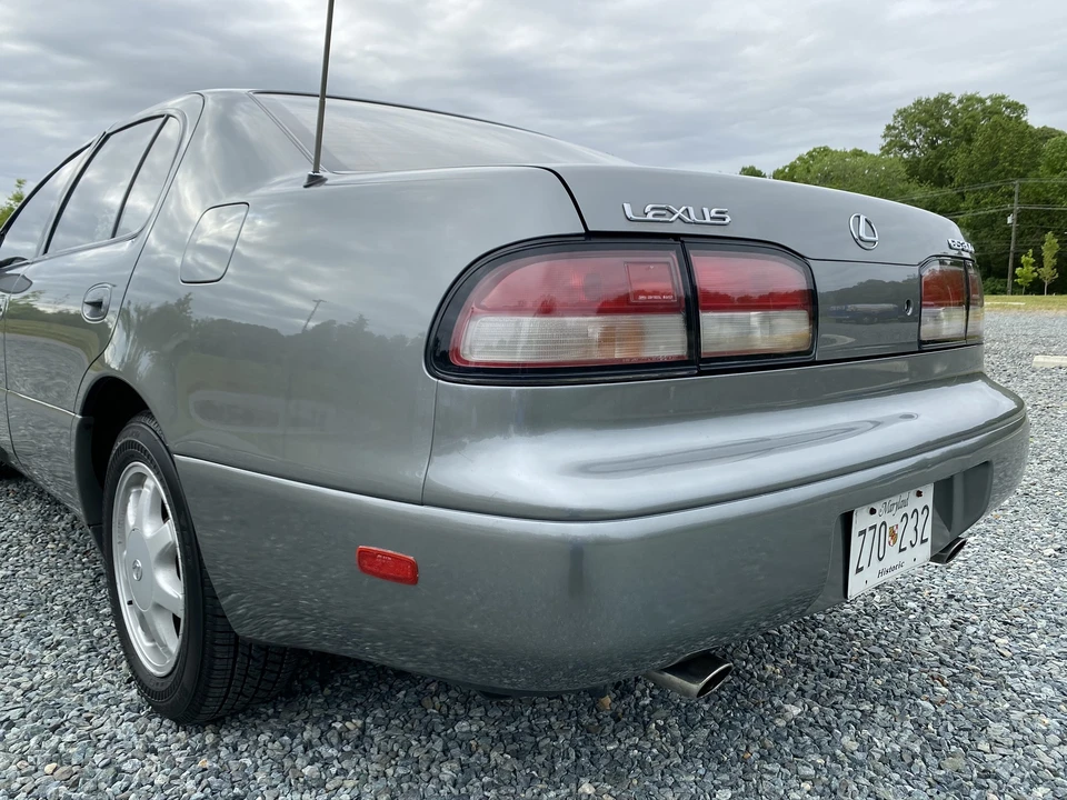 1996 Lexus GS 1st Gen - Image 12 of 31