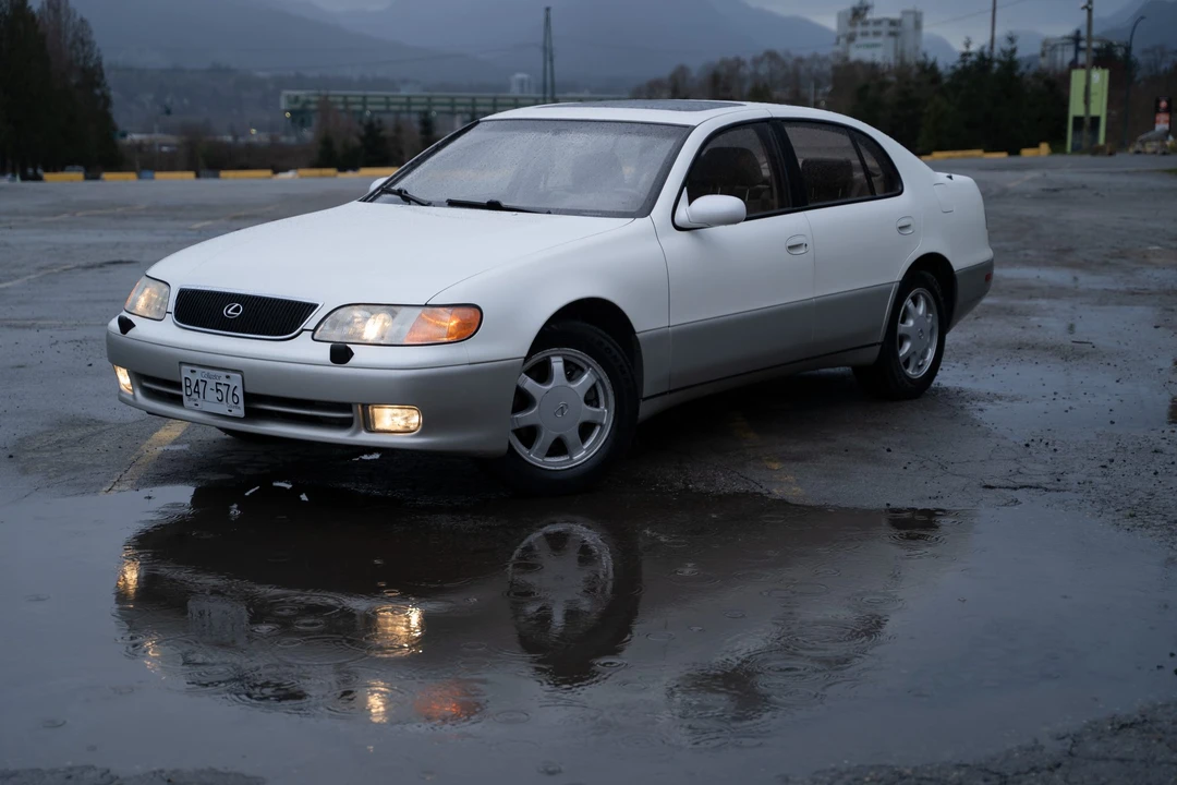 1996 Lexus GS 1st Gen - Image 11 of 31