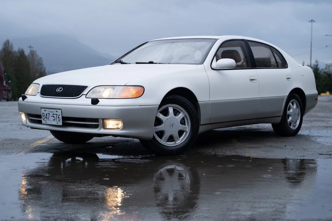 1996 Lexus GS 1st Gen - Image 5 of 31