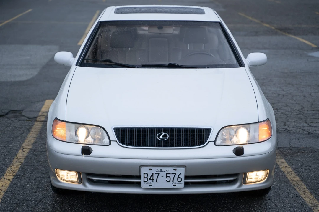 1996 Lexus GS 1st Gen - Image 16 of 31