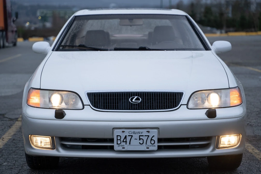 1996 Lexus GS 1st Gen - Image 17 of 31