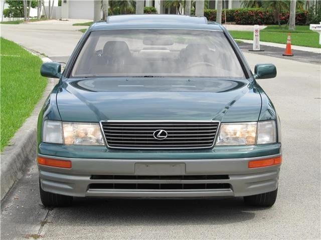 1996 Lexus LS 2nd Gen - Image 12 of 12