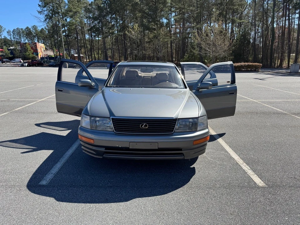 1996 Lexus LS 2nd Gen - Image 10 of 31