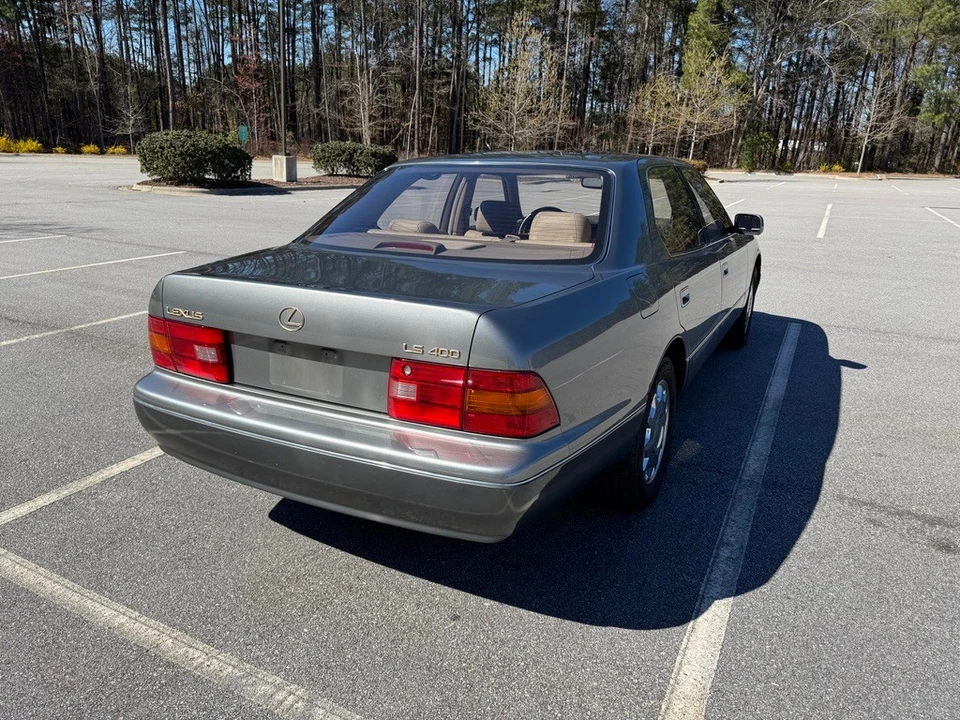 1996 Lexus LS 2nd Gen - Image 6 of 31