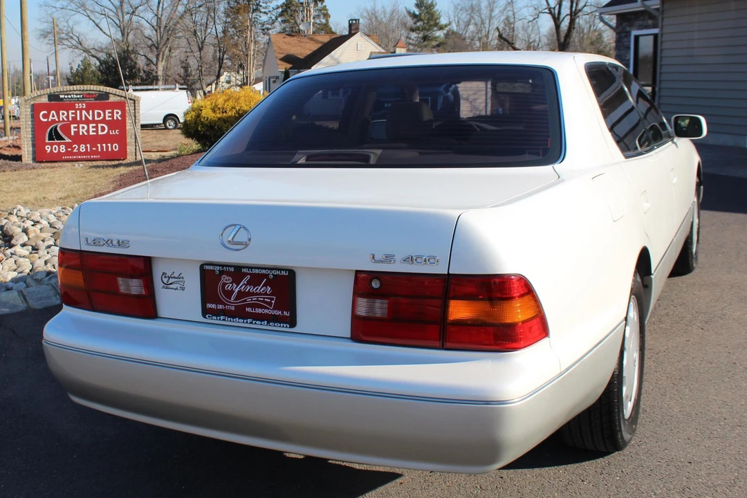 1996 Lexus LS 2nd Gen - Image 5 of 5