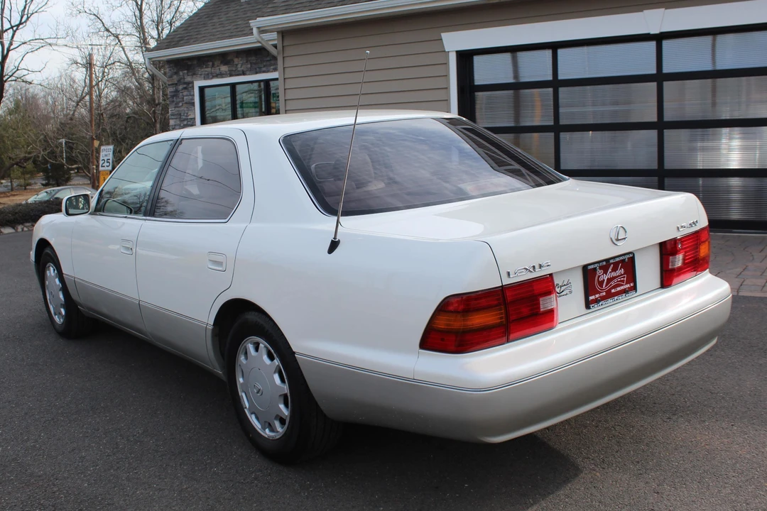 1996 Lexus LS 2nd Gen - Image 4 of 5