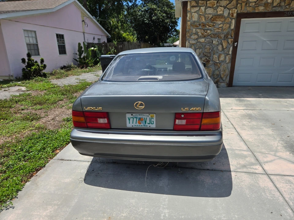 1996 Lexus LS 2nd Gen - Image 3 of 7