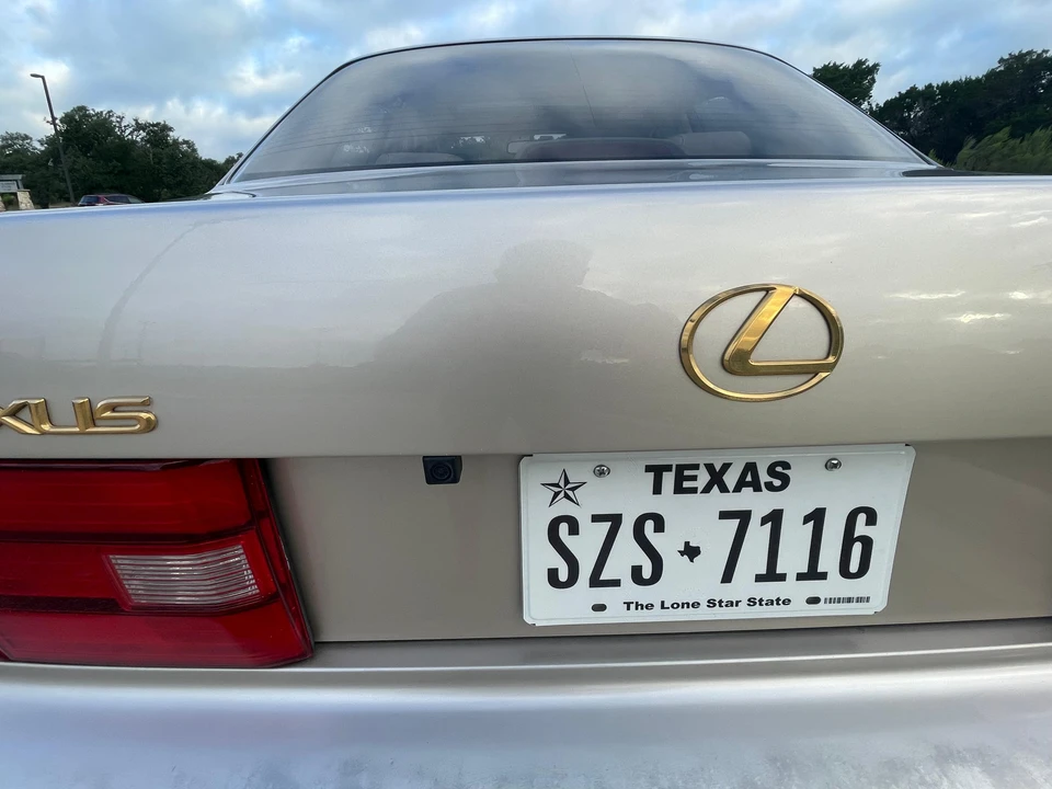 1996 Lexus LS 1st Gen - Image 22 of 31