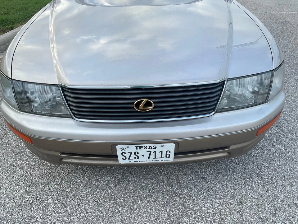 1996 Lexus LS 1st Gen - Image 15 of 31