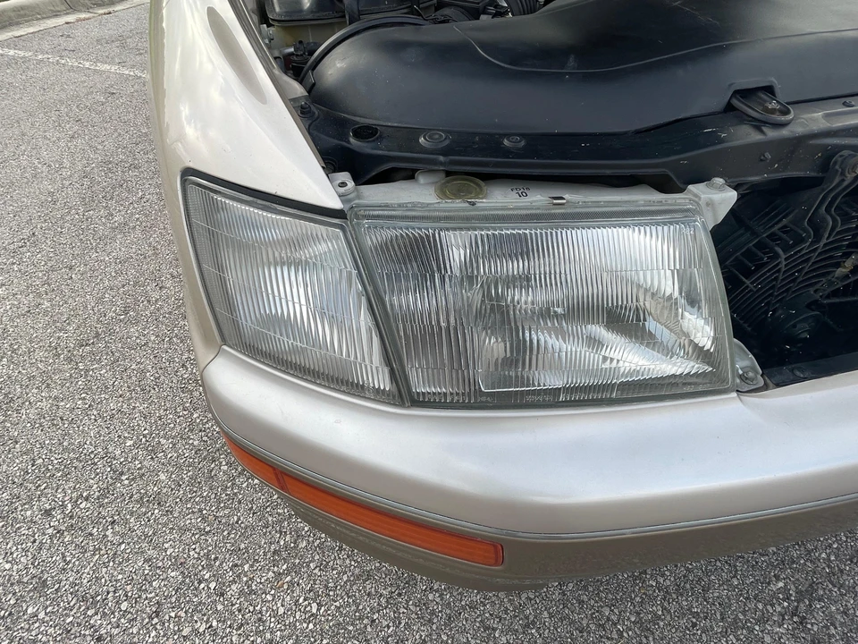 1996 Lexus LS 1st Gen - Image 12 of 31