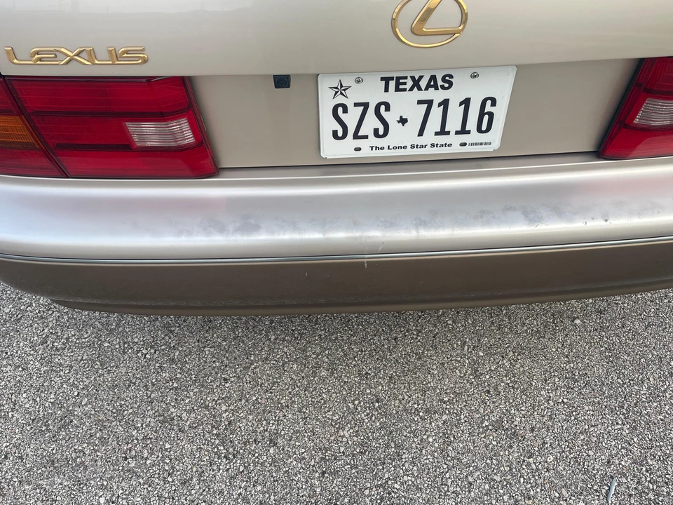 1996 Lexus LS 1st Gen - Image 21 of 31