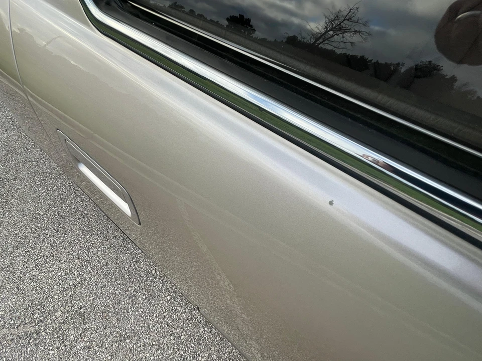 1996 Lexus LS 1st Gen - Image 23 of 31
