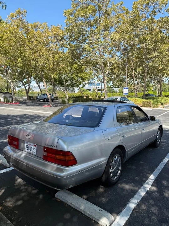1996 Lexus LS 2nd Gen - Image 4 of 12